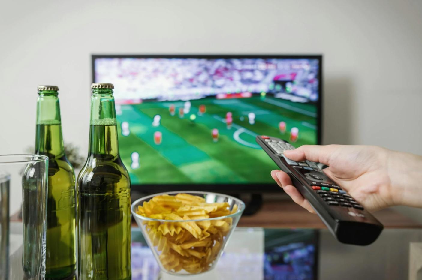 Najlepsza płatna telewizja internetowa – którą platformę streamingową warto wybrać?